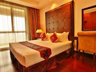 Rayfont Celebrity & Hotel 4*