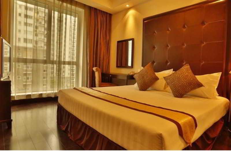Rayfont Celebrity & Hotel