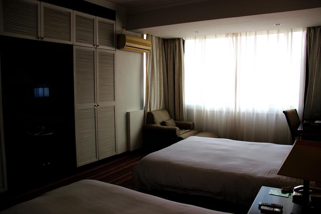 Rayfont Celebrity & Hotel 4*