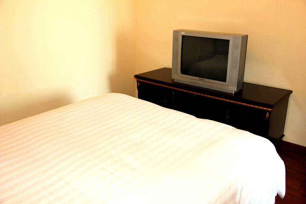 Hotel Rayfont Celebrity & 4*
